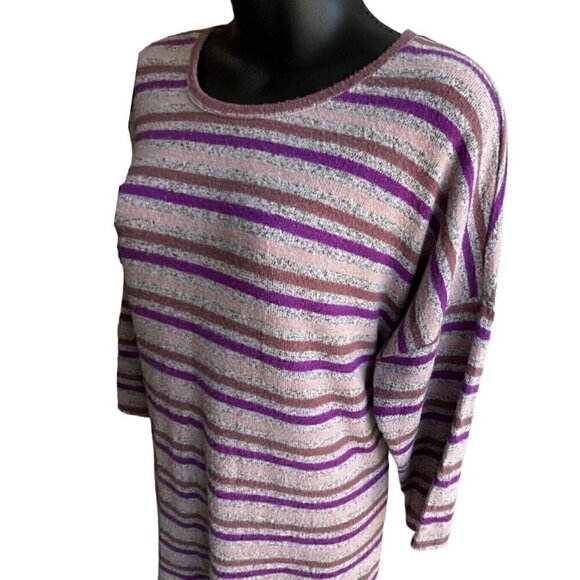 Torrid Super Soft Plush 3/4 Sleeve Striped Top Women’s L / 12 Pink, Purple, Gray - Picture 1 of 9